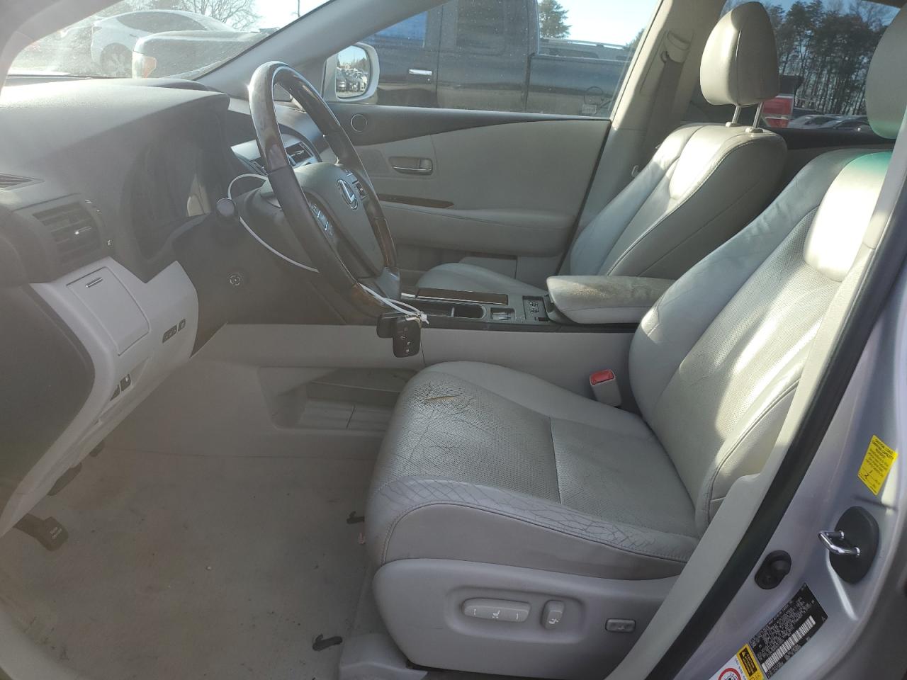 2010 Lexus RX - Image 7
