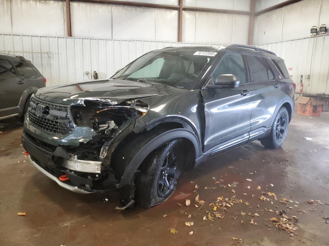 2022 Ford Explorer - Image 1