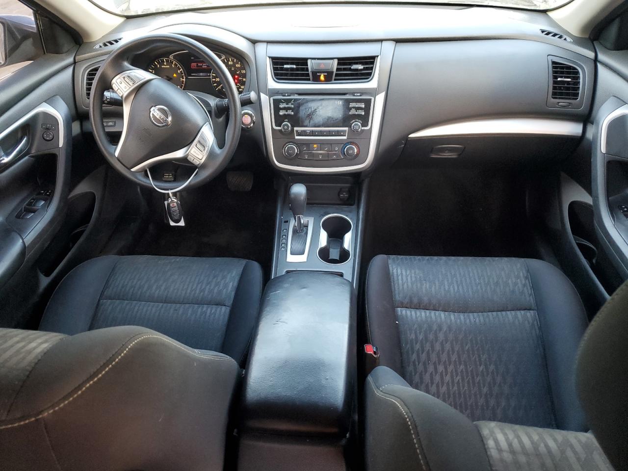 2018 Nissan Altima - Image 8