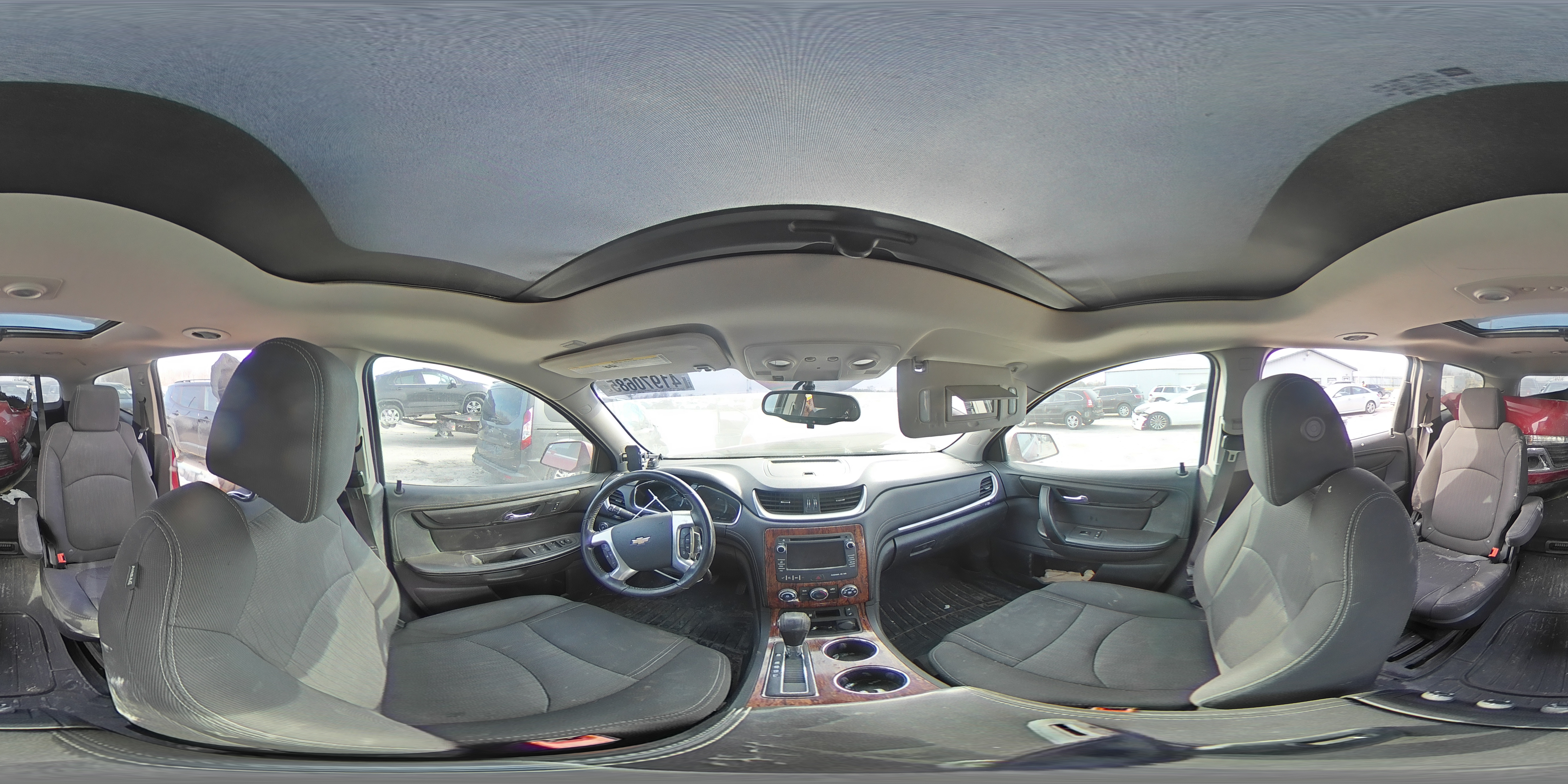 2013 Chevrolet Traverse - Image 12