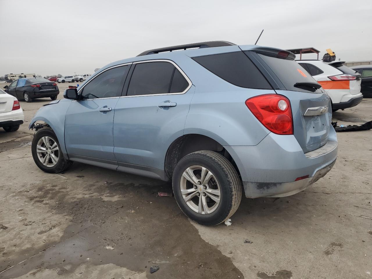 2015 Chevrolet Equinox - Image 2