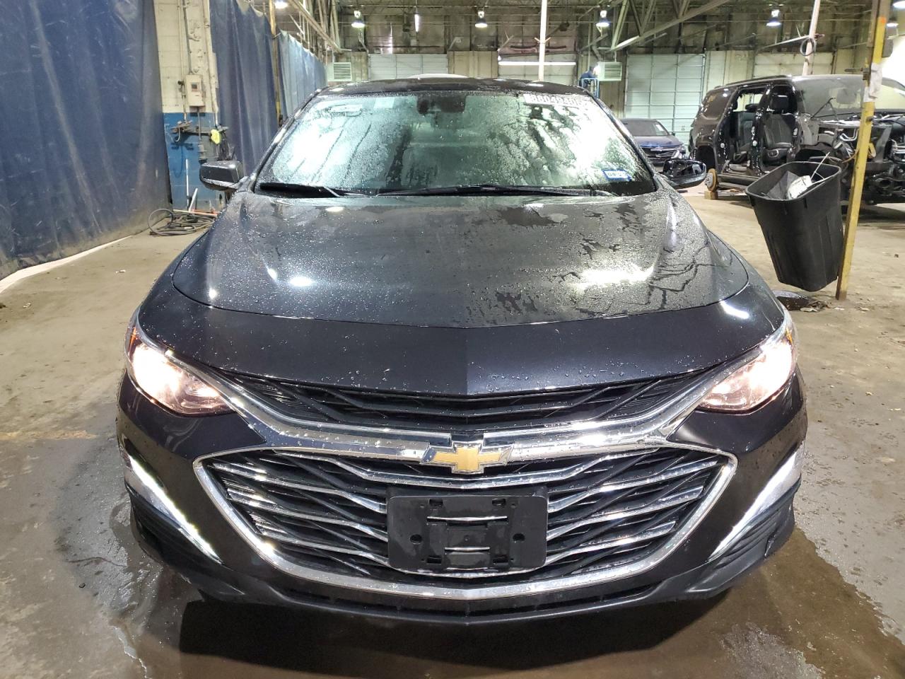 2023 Chevrolet Malibu - Image 5
