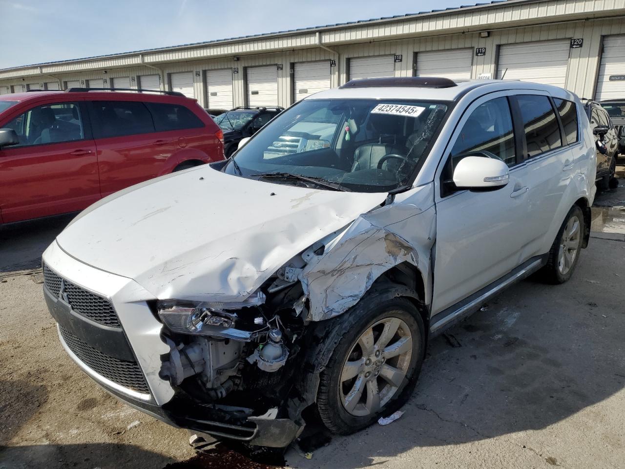 2010 Mitsubishi Outlander - Image 1