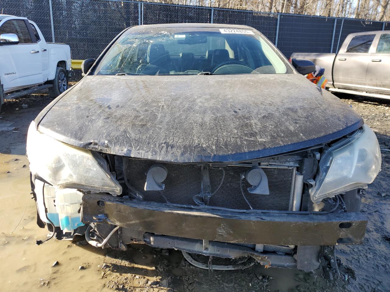 2012 Toyota Camry - Image 5