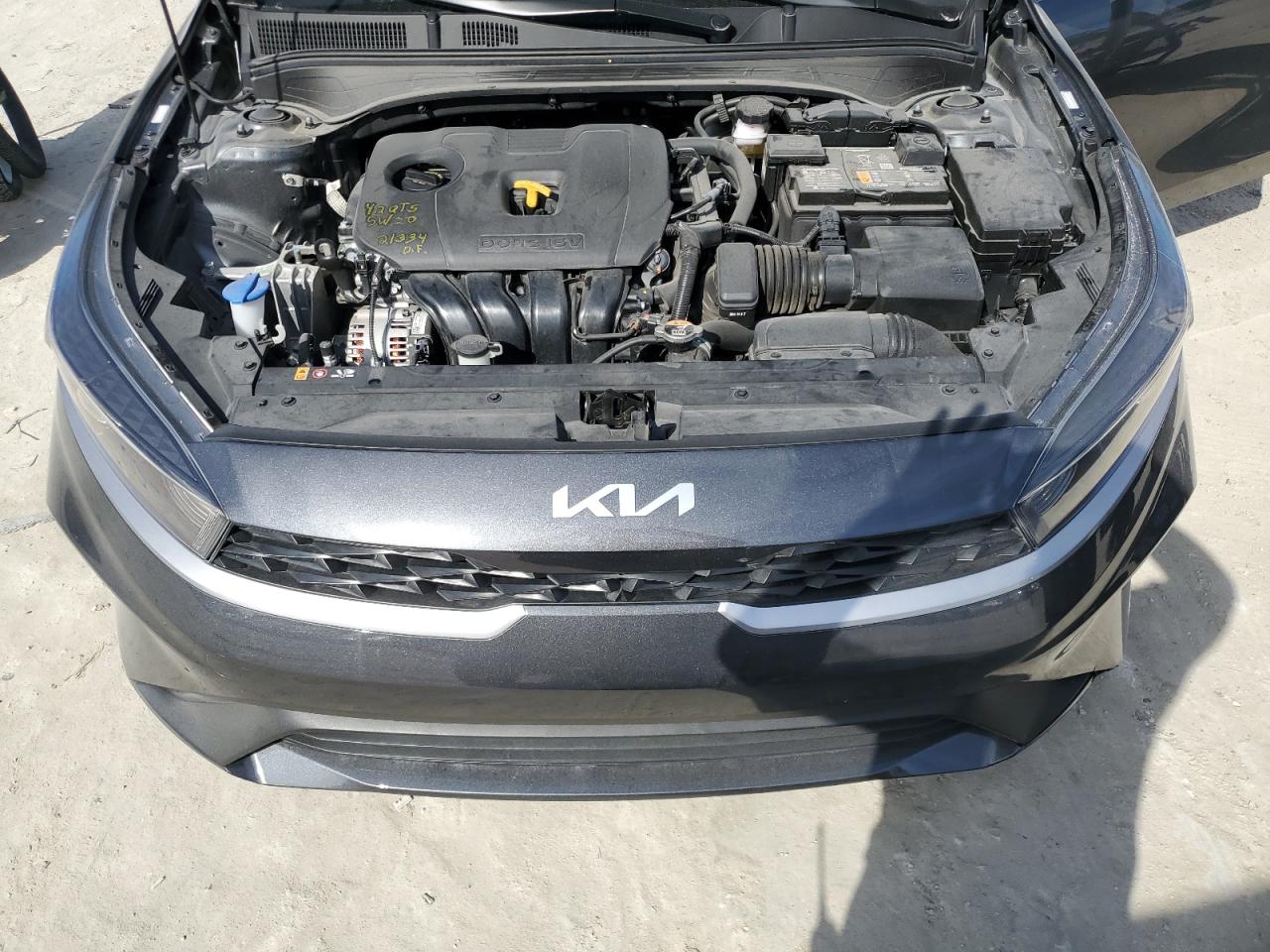 2023 Kia Forte - Image 11
