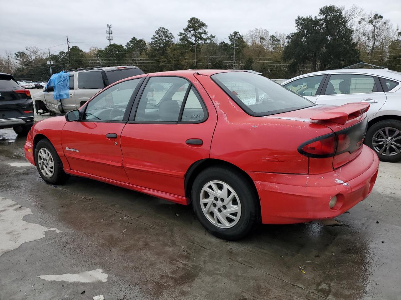 2001 Pontiac Sunfire - Image 2