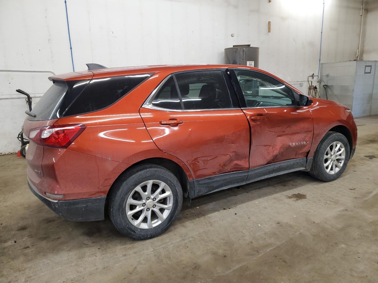 2020 Chevrolet Equinox - Image 3