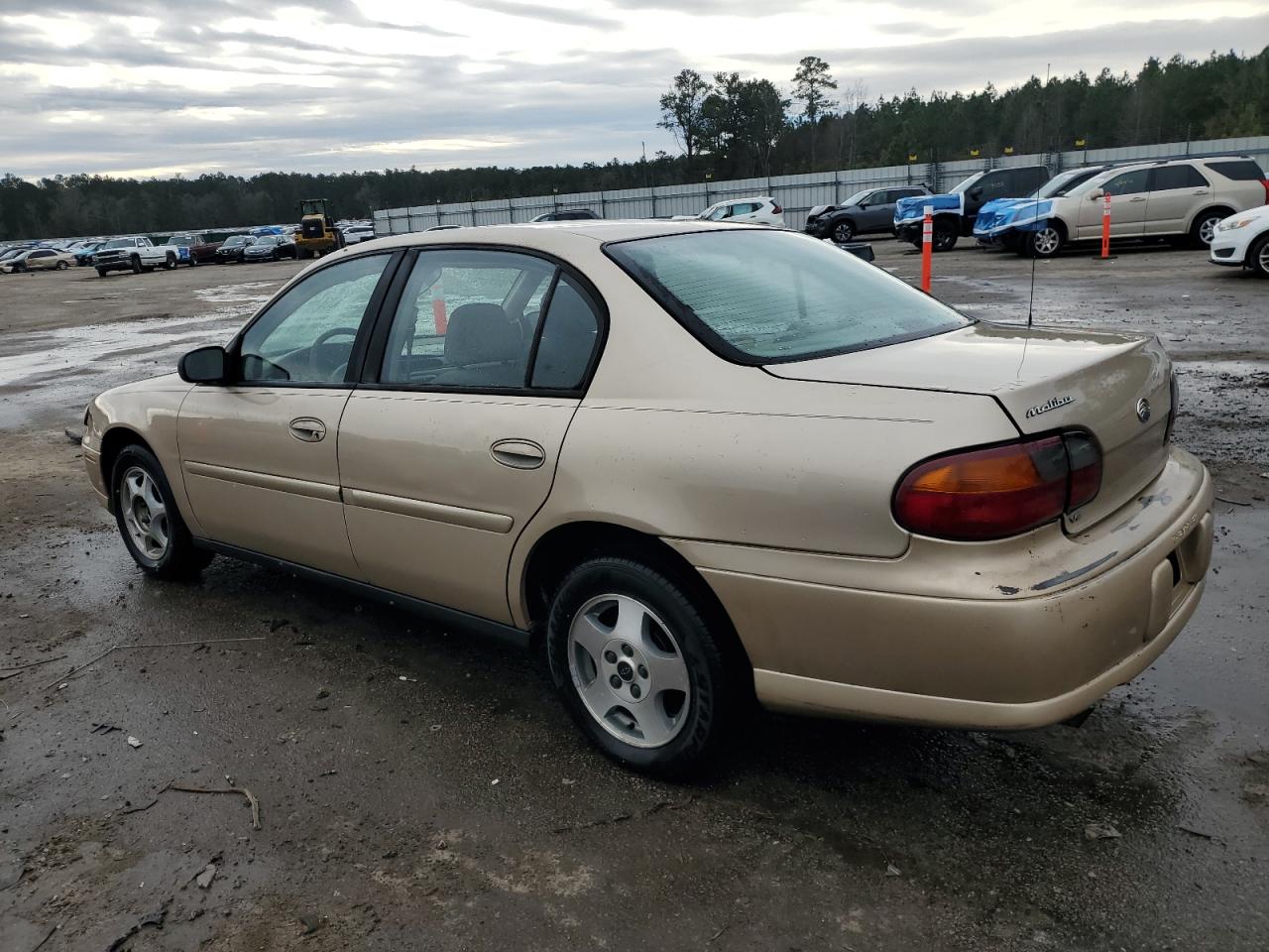 2002 Chevrolet Malibu - Image 2