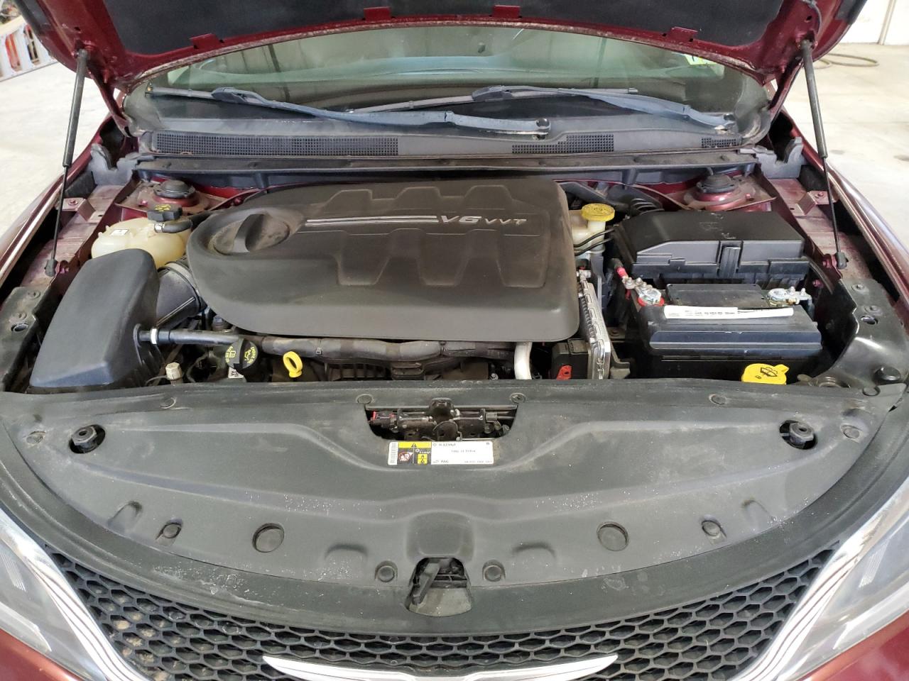 2015 Chrysler 200 - Image 11
