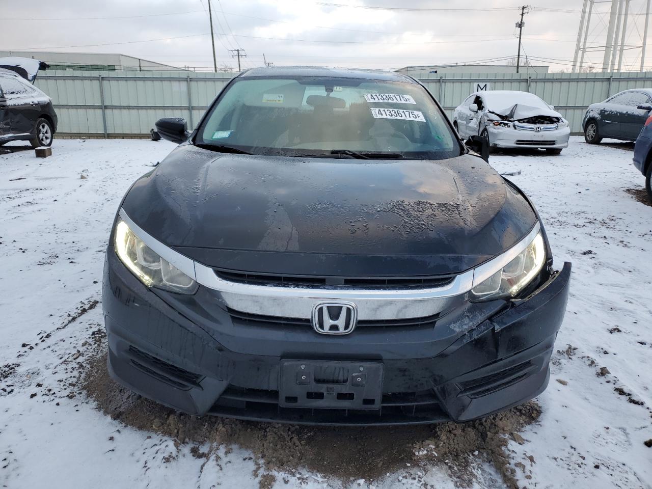 2016 Honda Civic - Image 5
