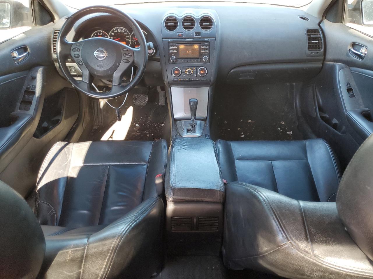 2012 Nissan Altima - Image 8