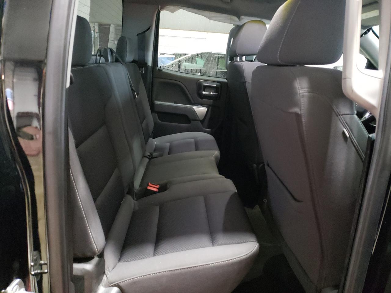 2018 Chevrolet Silverado - Image 10