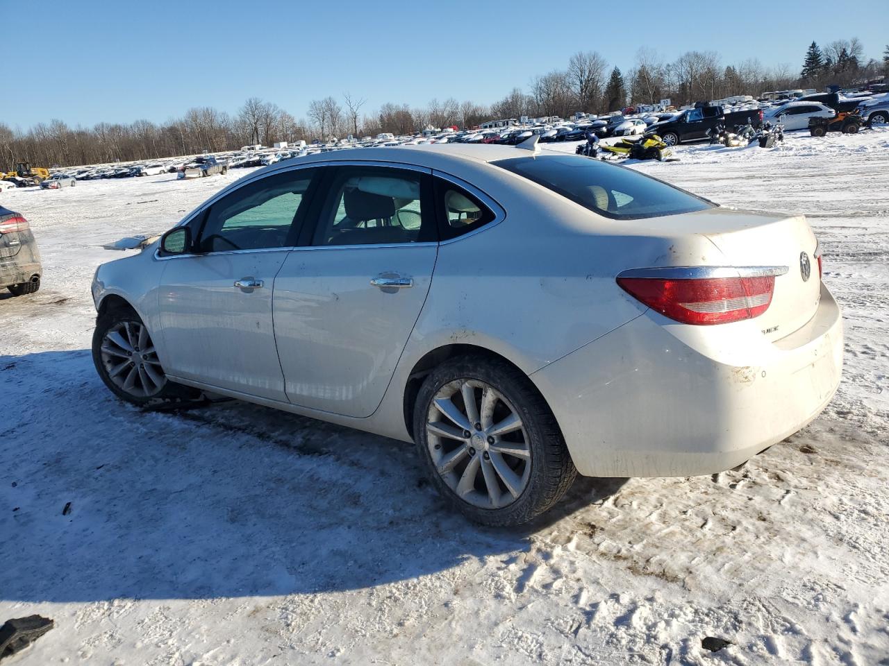 2014 Buick Verano - Image 2