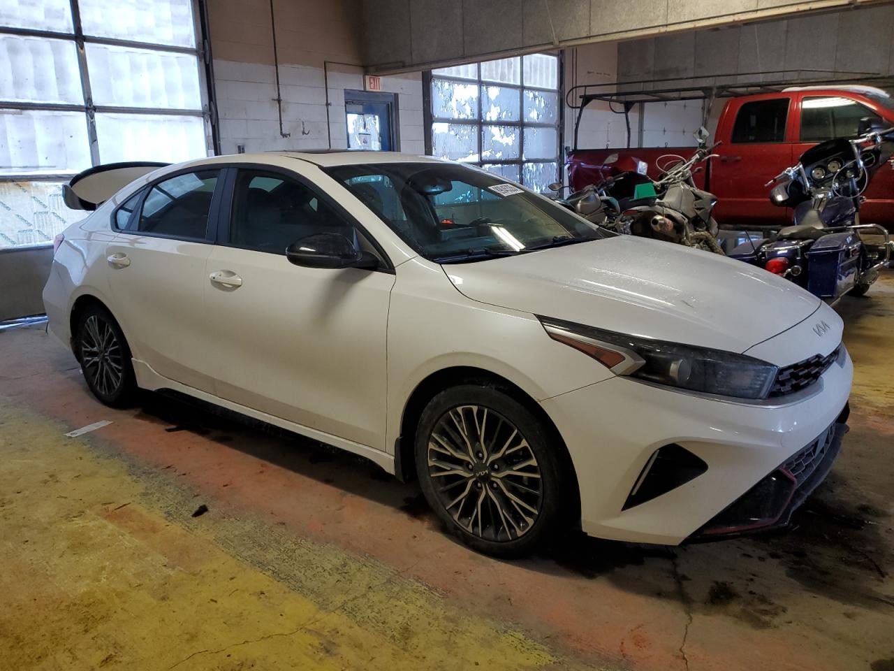 2023 Kia Forte - Image 4