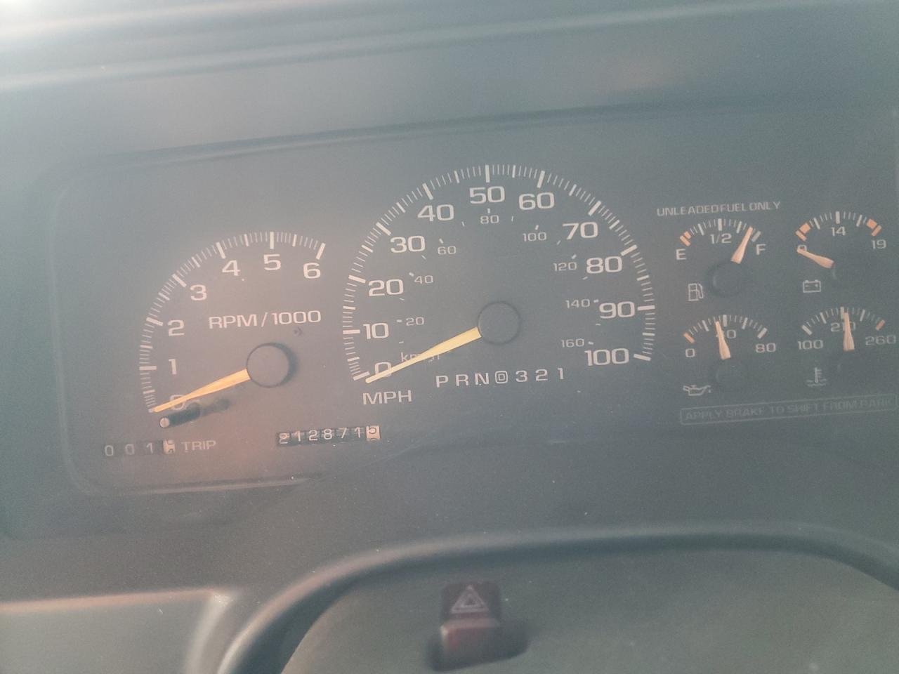 1998 Chevrolet GMT-400 - Image 9