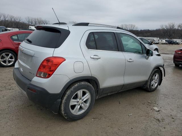 CHEVROLET TRAX 2015 Silver