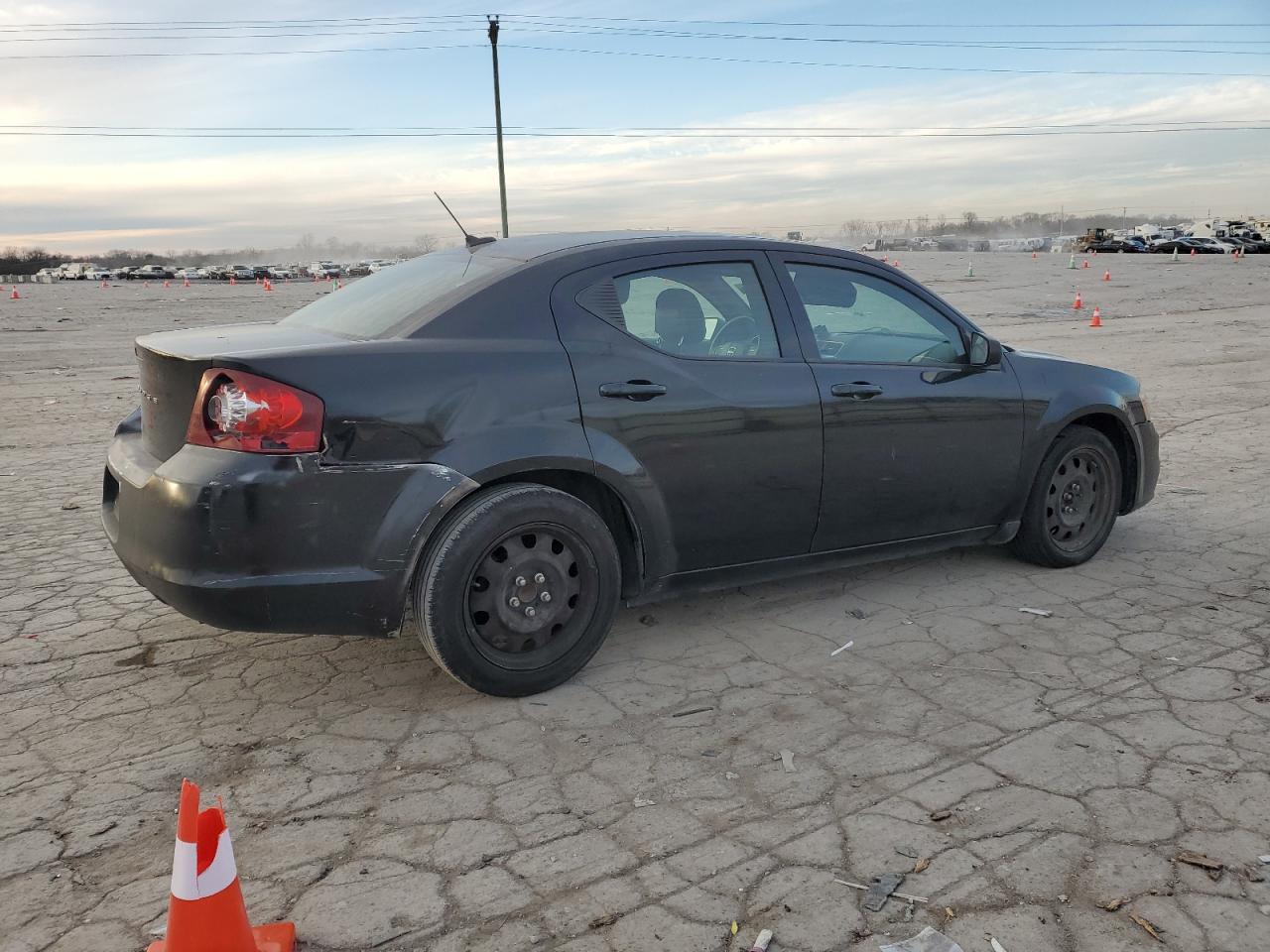 2012 Dodge Avenger - Image 3