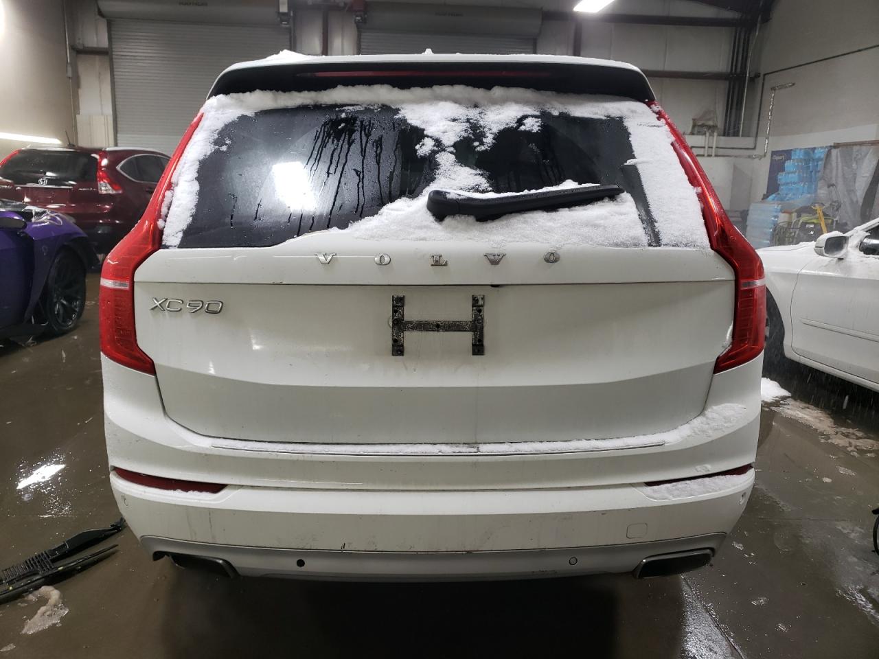 2020 Volvo XC90 - Image 6