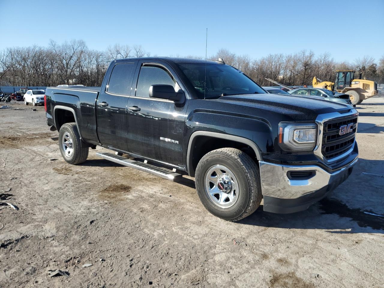 2018 GMC Sierra - Image 4