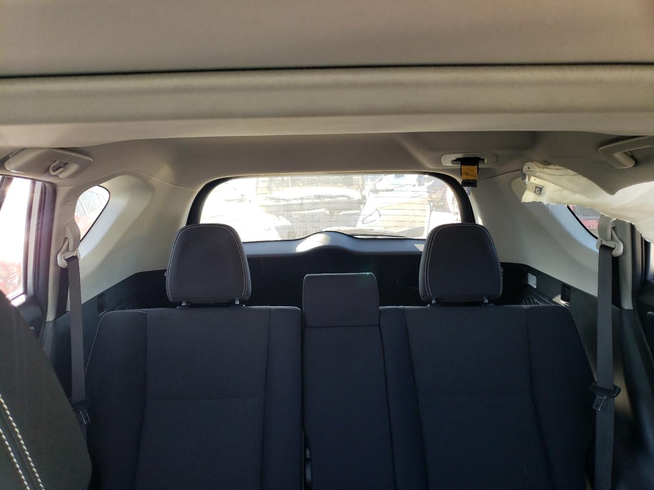 2018 Toyota RAV 4 - Image 10