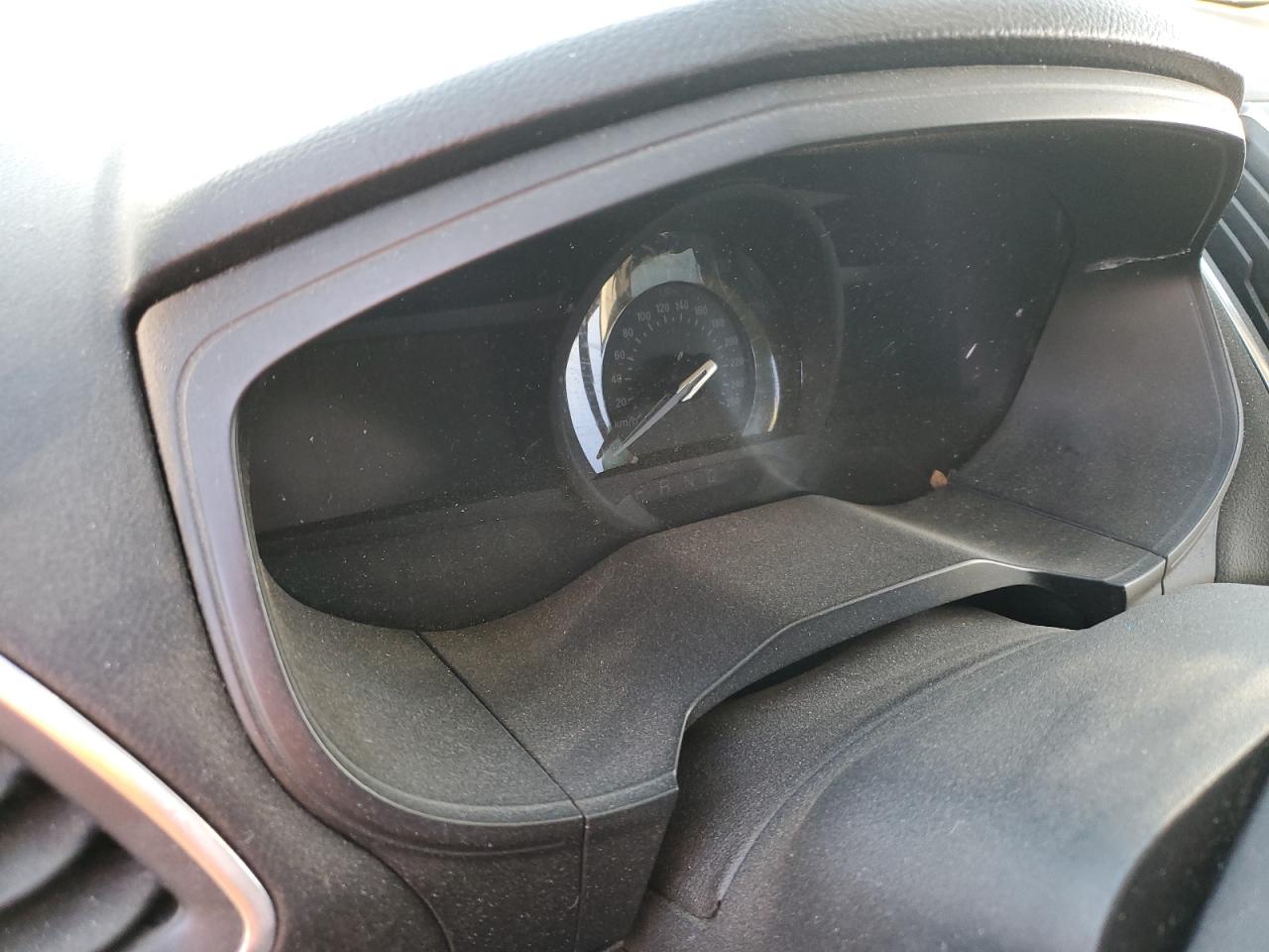 2022 Ford Edge - Image 9