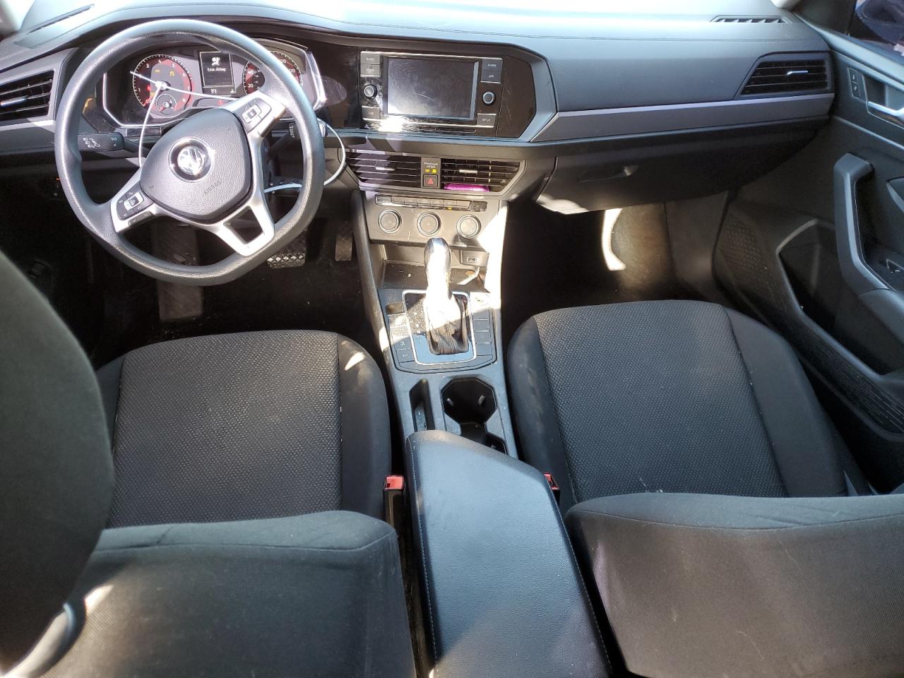 2019 Volkswagen Jetta - Image 8