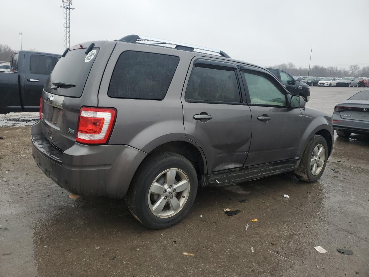 2011 Ford Escape - Image 3