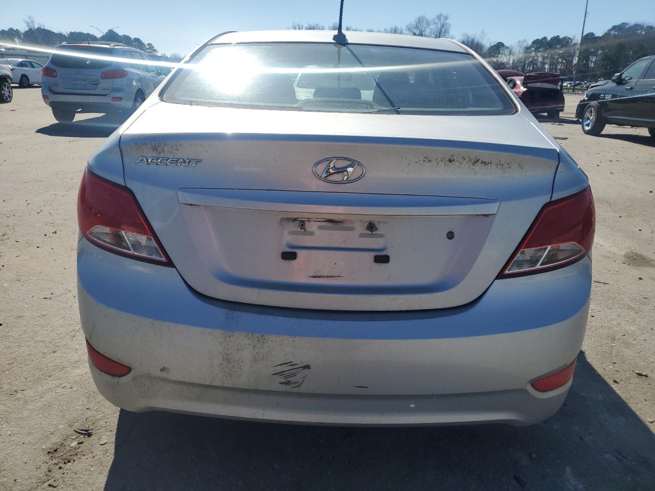 2015 Hyundai Accent - Image 6