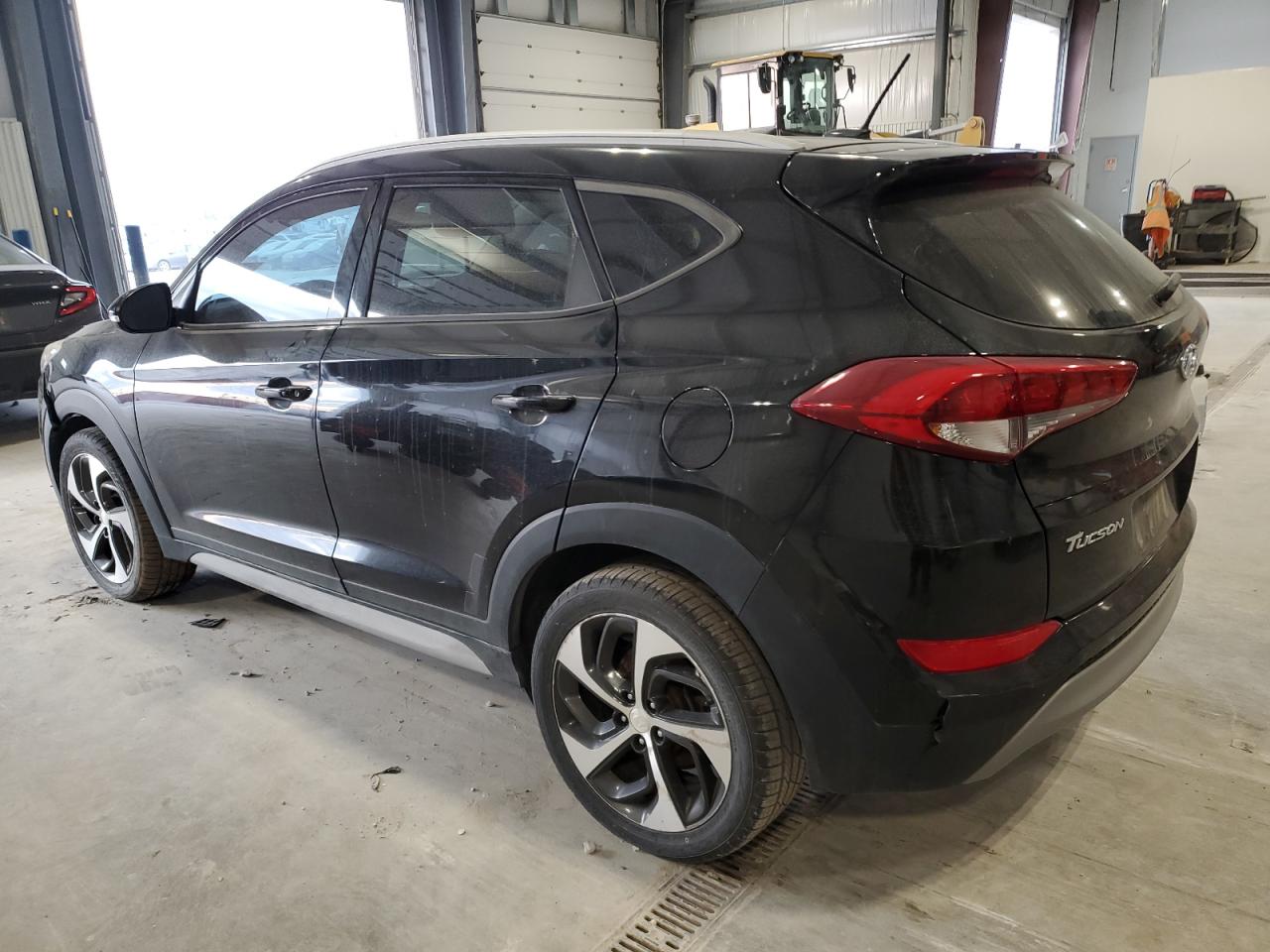2017 Hyundai Tucson - Image 2