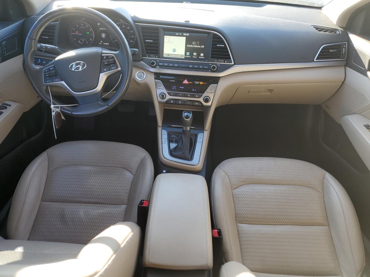 2017 Hyundai Elantra - Image 8