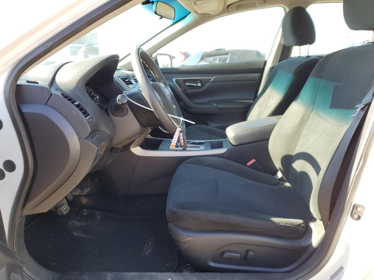 2015 Nissan Altima - Image 7