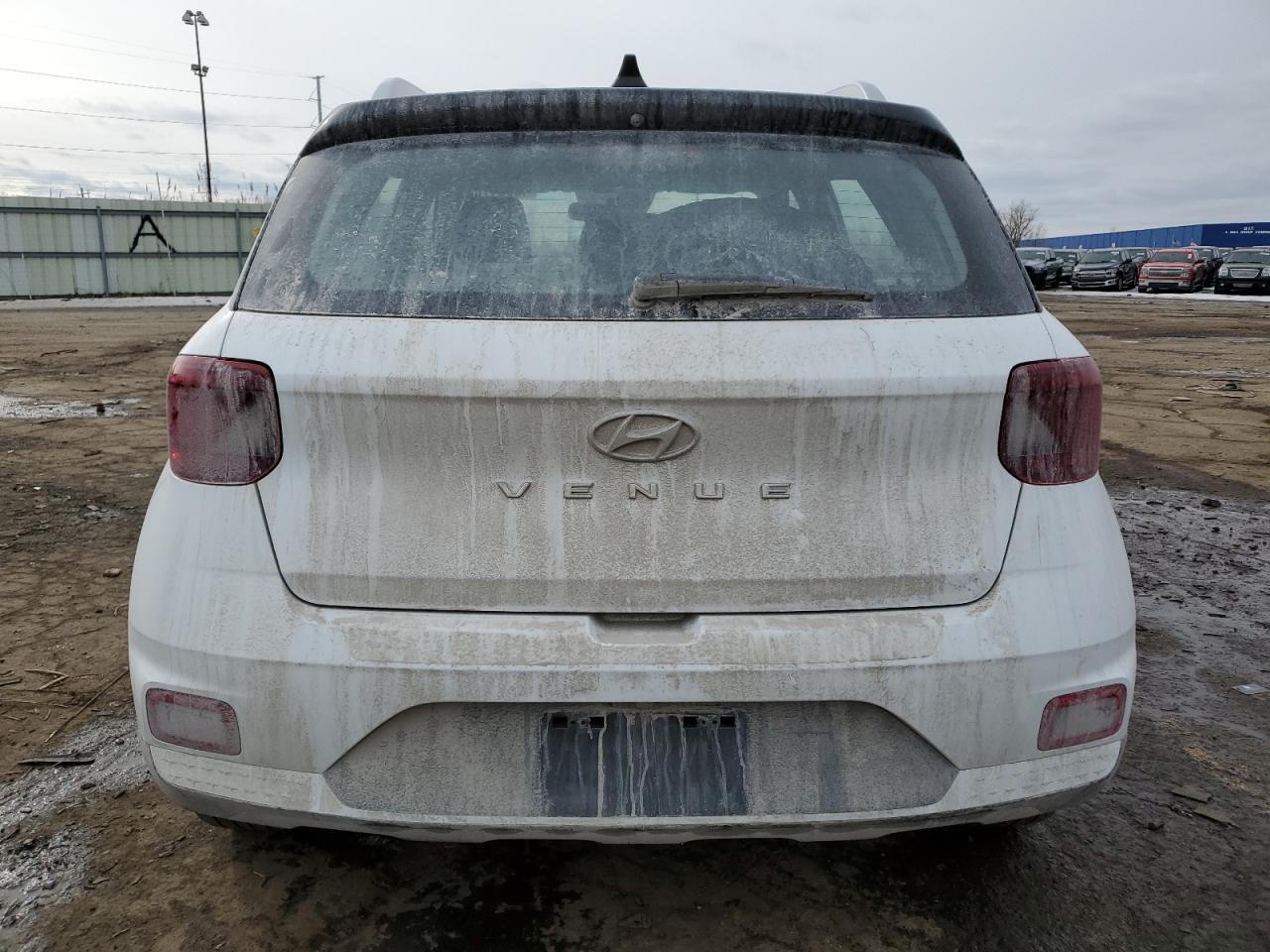 2022 Hyundai Venue - Image 6