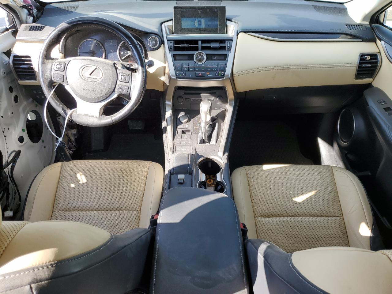 2015 Lexus NX - Image 8