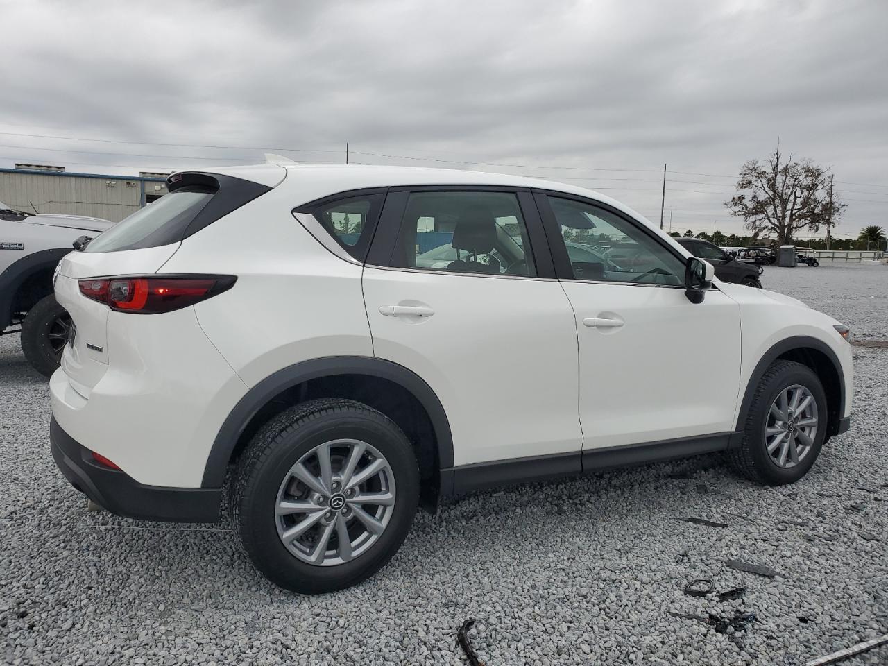 2022 Mazda CX-5 - Image 3