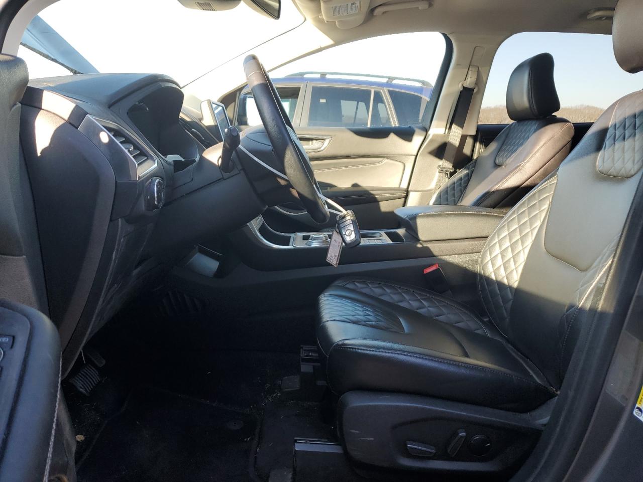2023 Ford Edge - Image 7