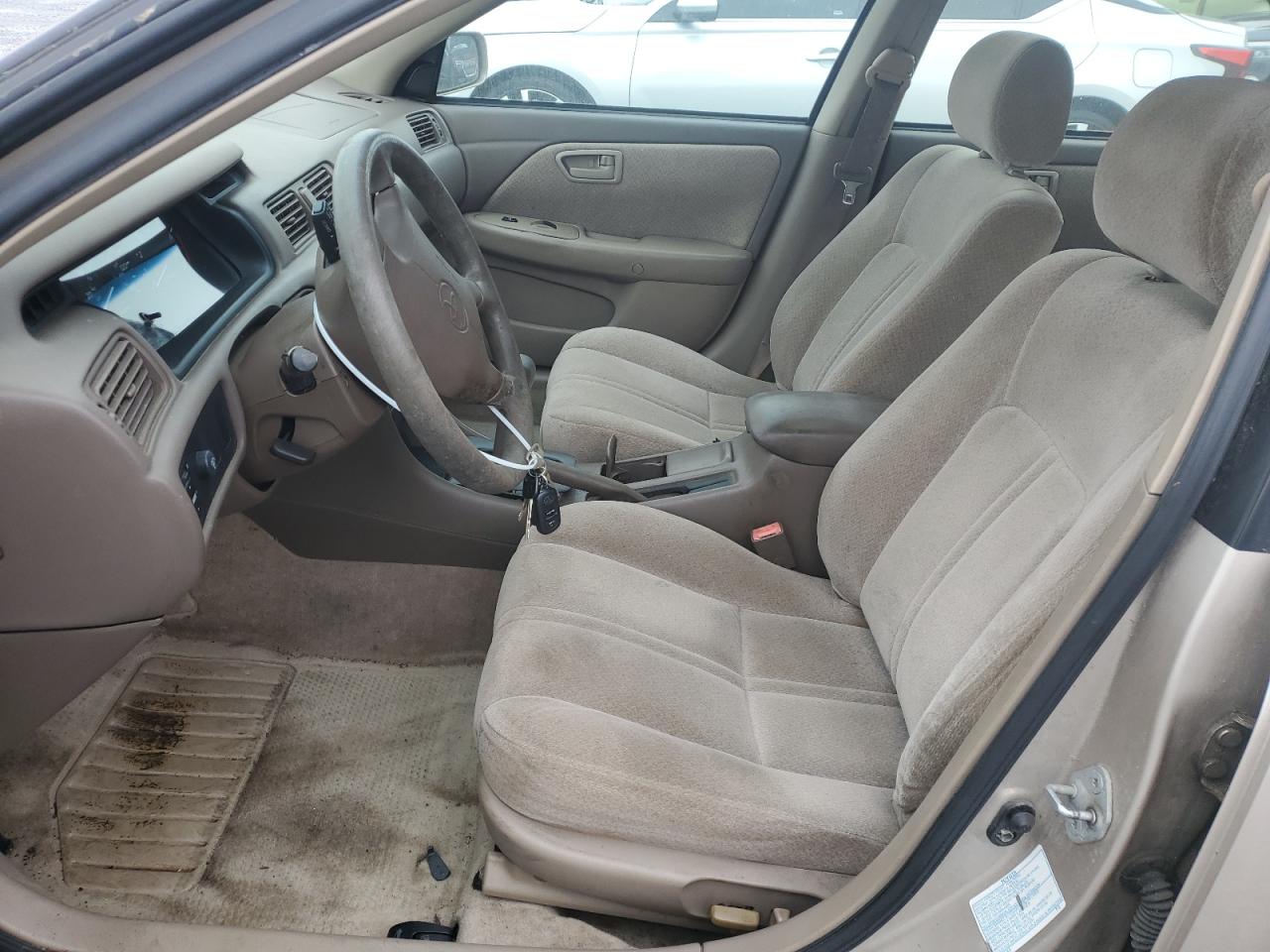 2000 Toyota Camry - Image 7