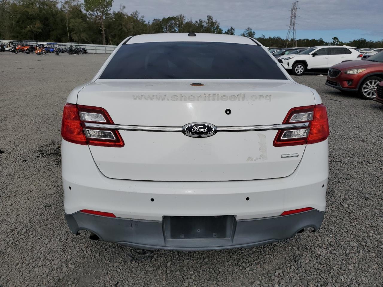 2013 Ford Taurus - Image 6