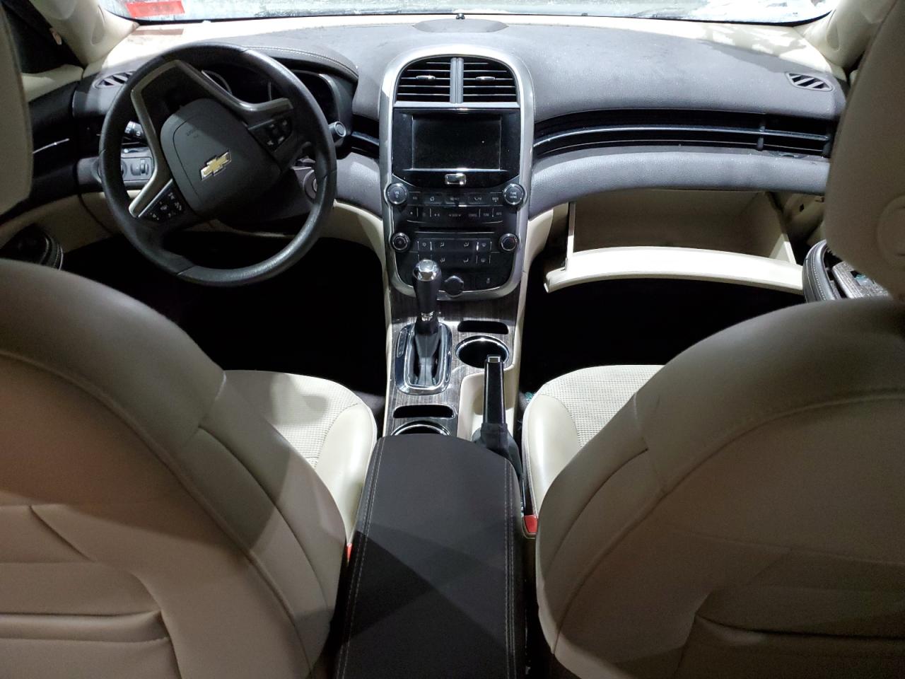 2015 Chevrolet Malibu - Image 8