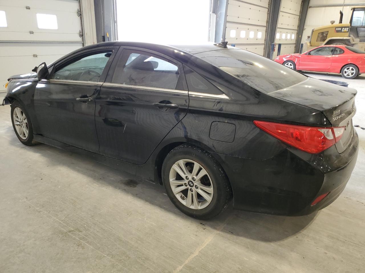 2014 Hyundai Sonata - Image 2