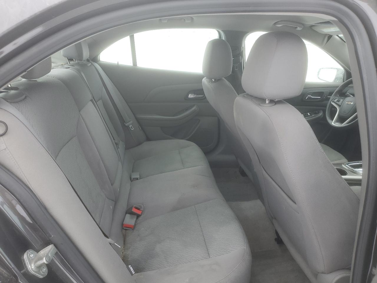 2013 Chevrolet Malibu - Image 10