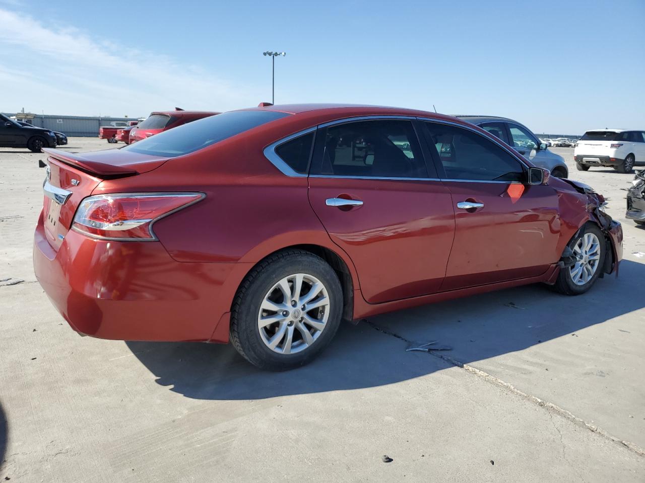 2014 Nissan Altima - Image 3