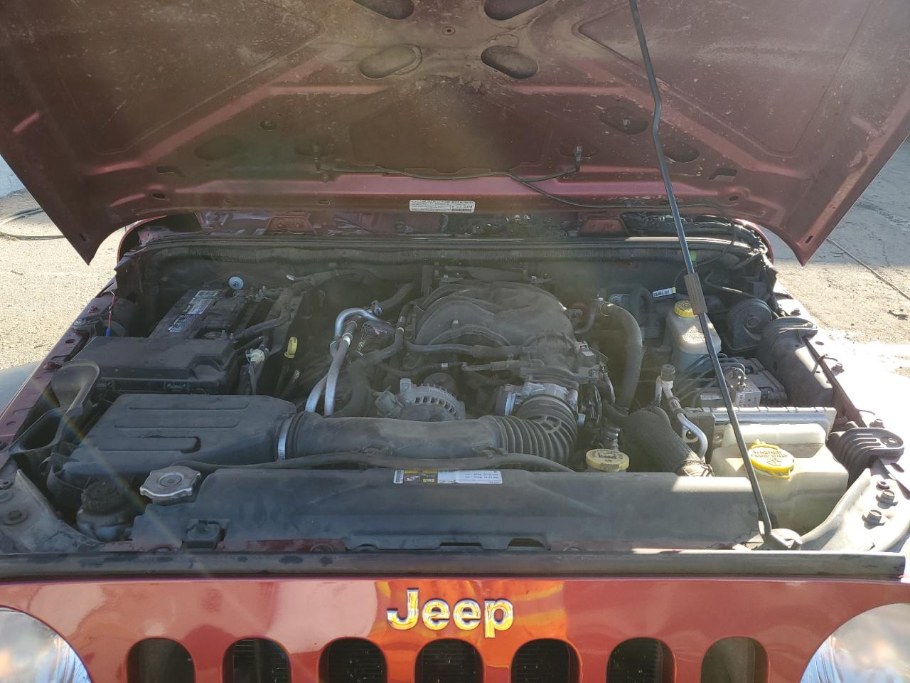 2013 Jeep Wrangler - Image 11