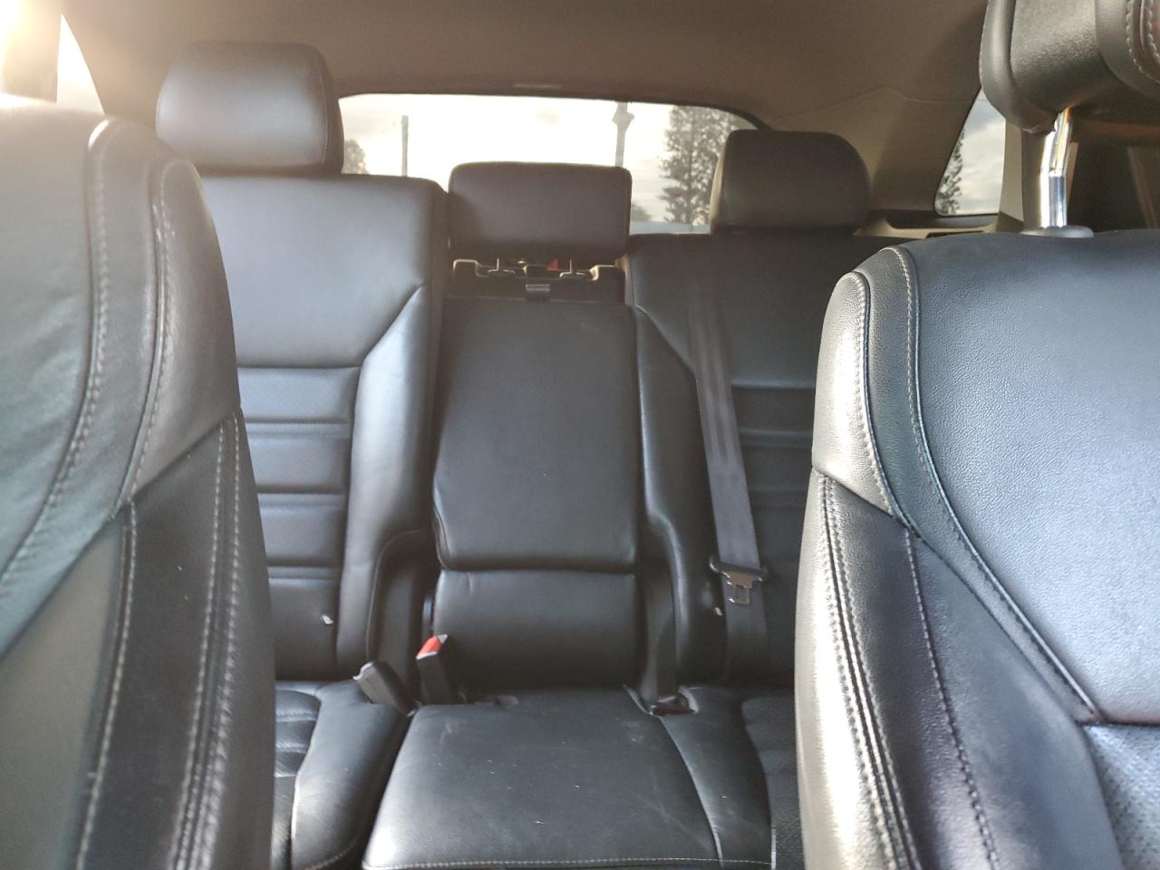 2016 Kia Sorento - Image 10