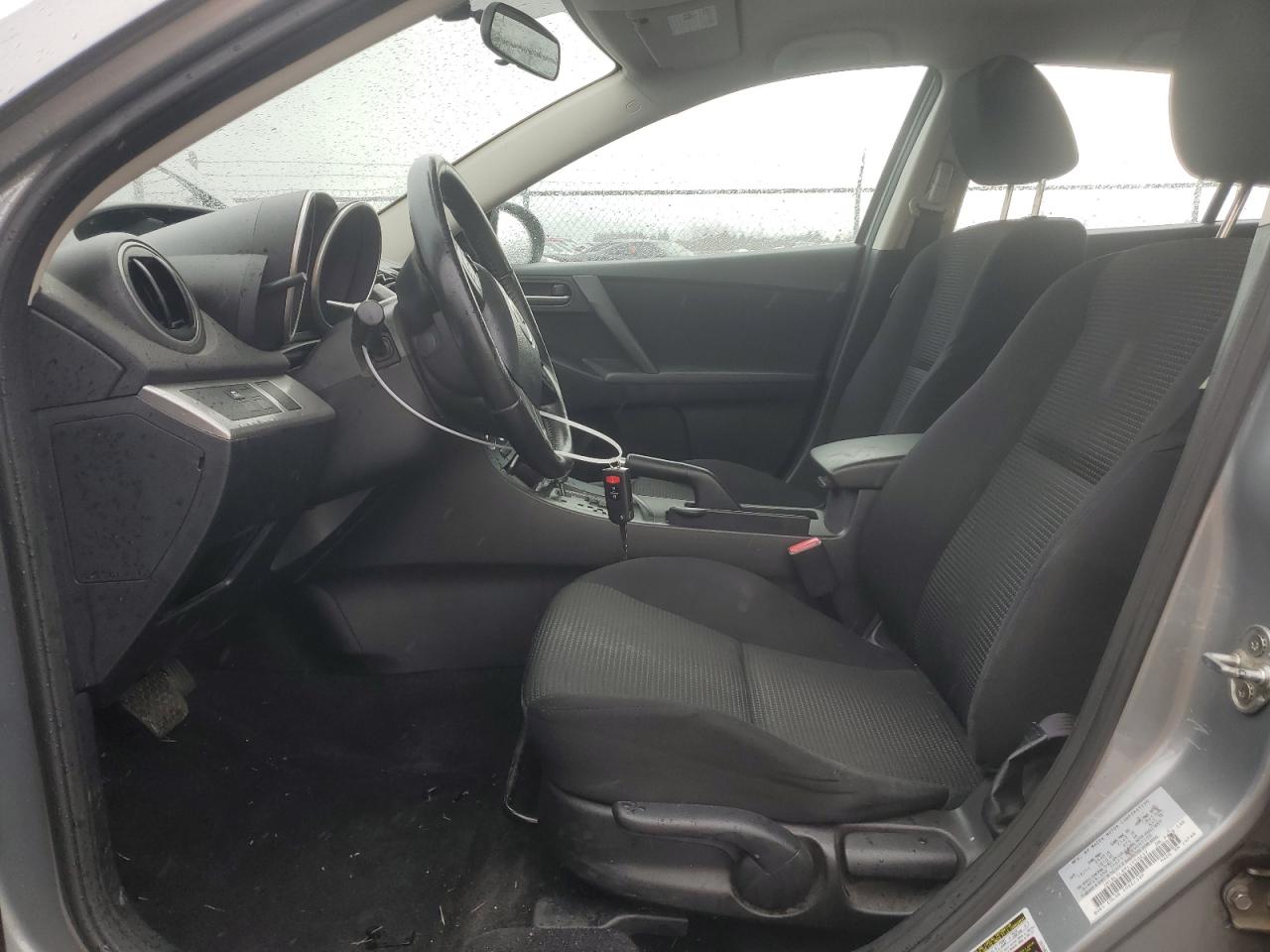 2012 Mazda 3 - Image 7