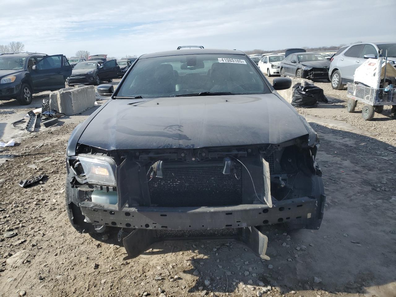 2016 Chrysler 300 - Image 5