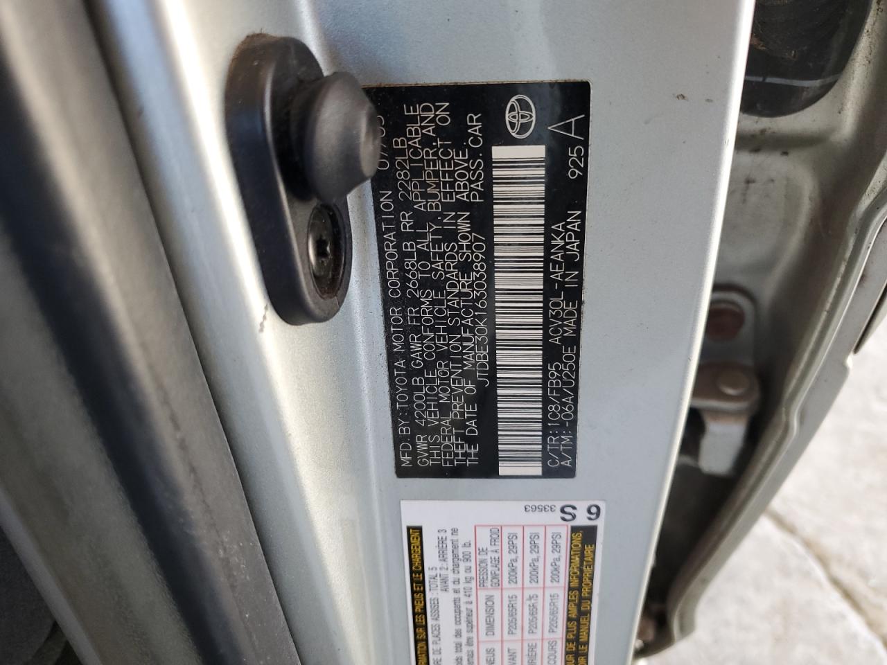 2006 Toyota Camry - Image 14