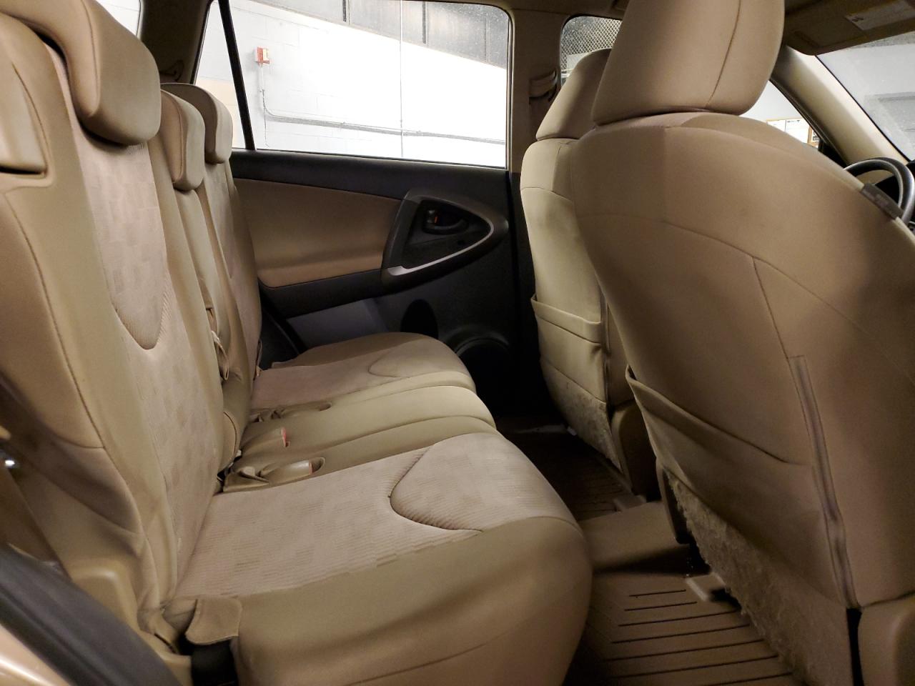 2009 Toyota RAV 4 - Image 10