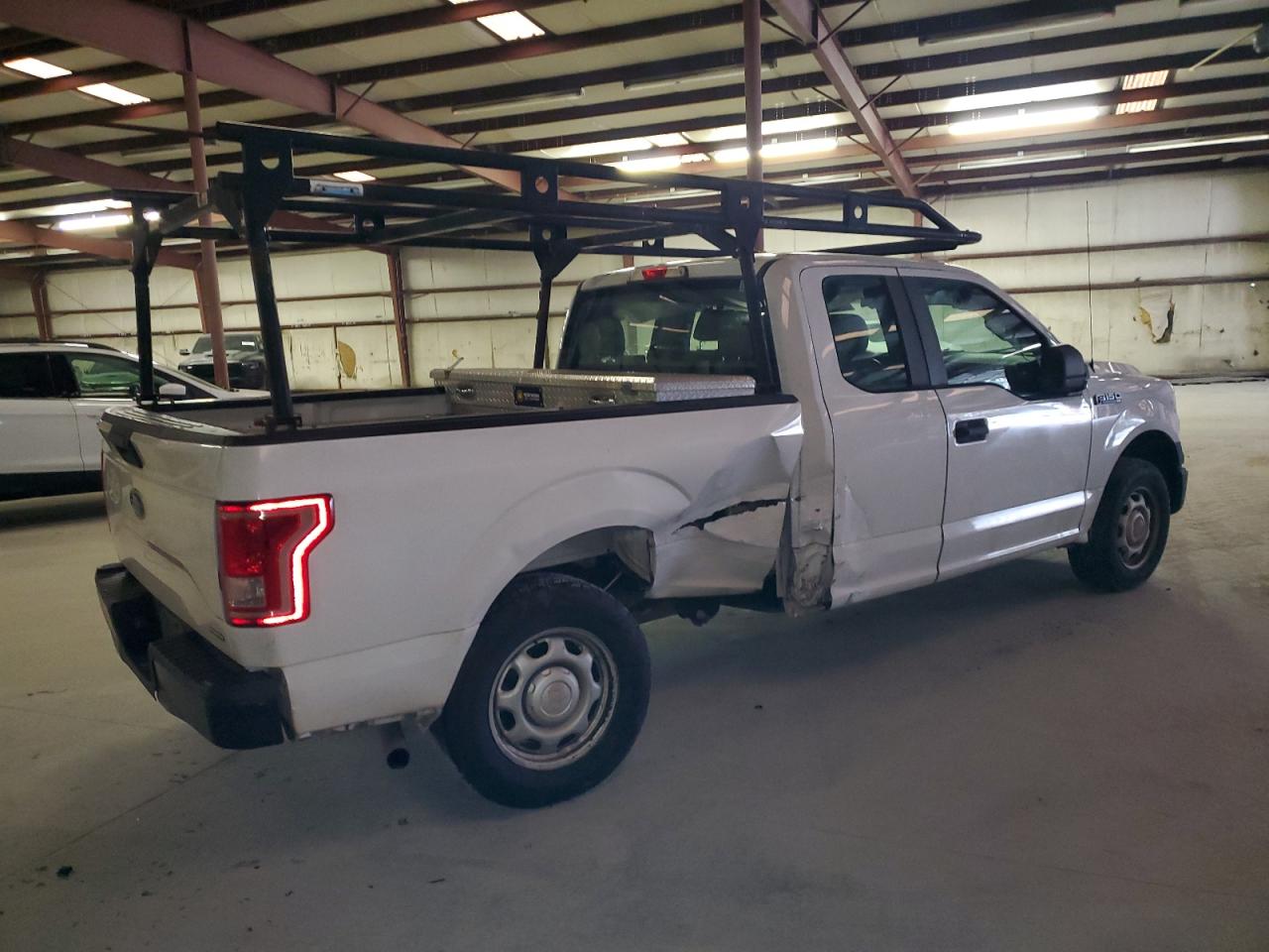 2015 Ford F-150 - Image 3