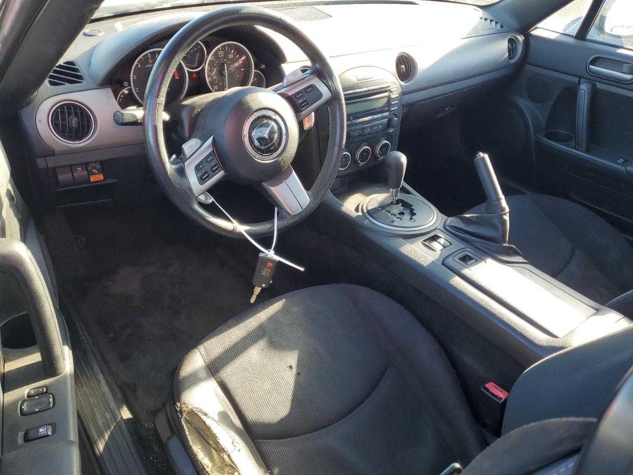 2012 Mazda MX-5 - Image 8