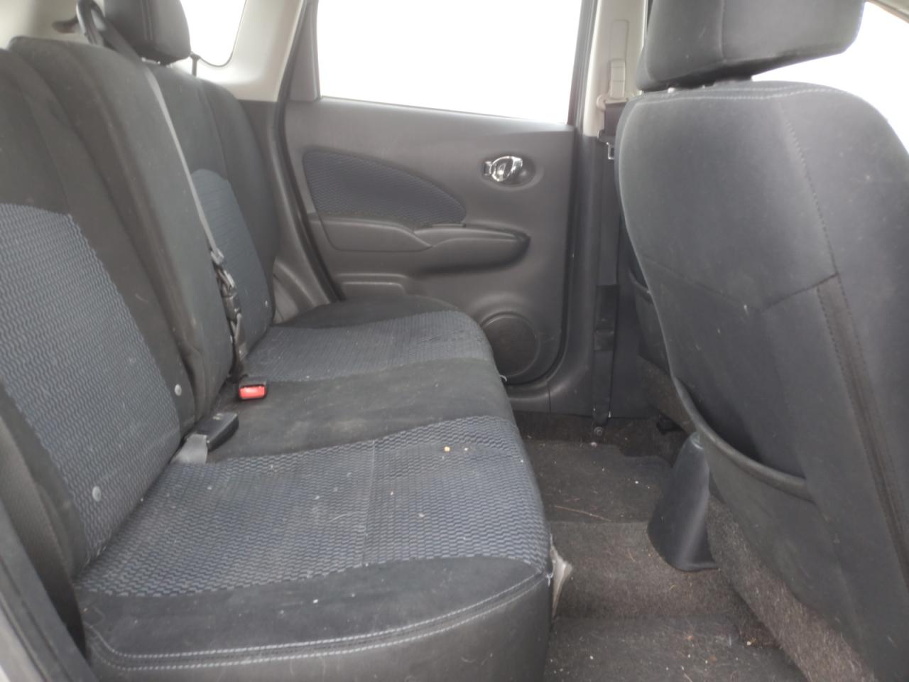 2015 Nissan Versa - Image 10